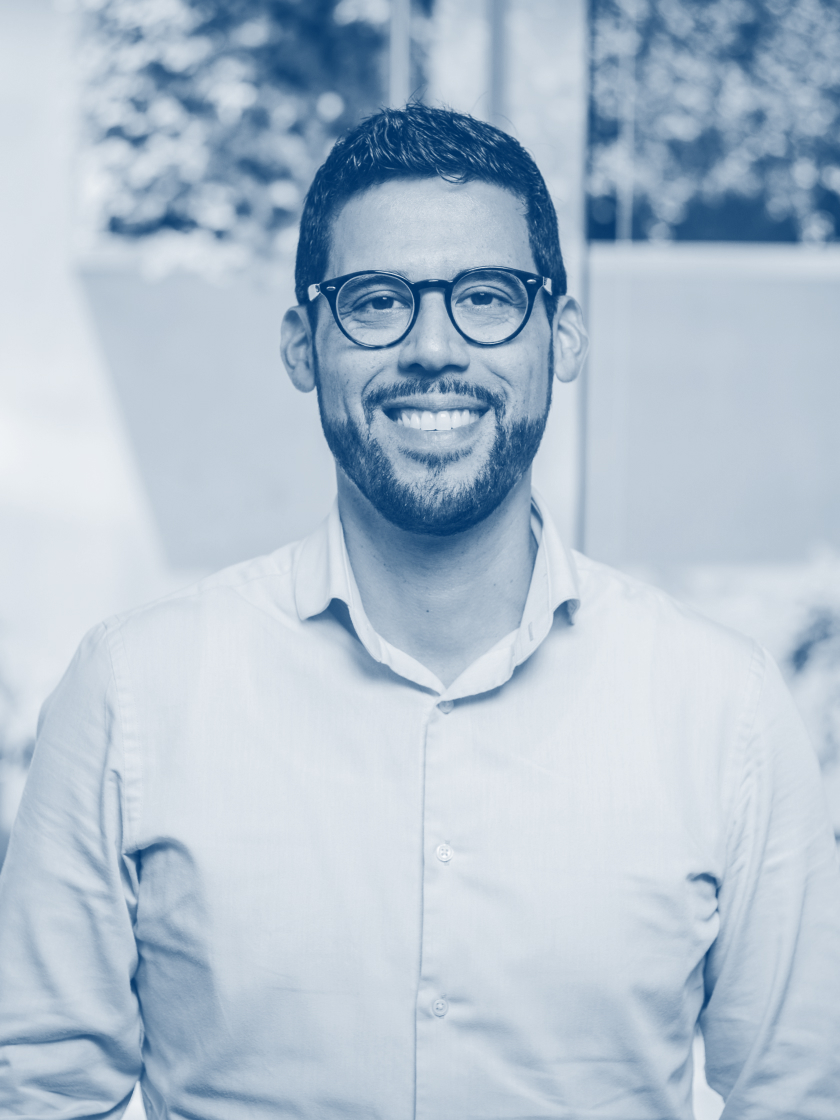 Retrato de Christian Chávez, Socio en Baxel